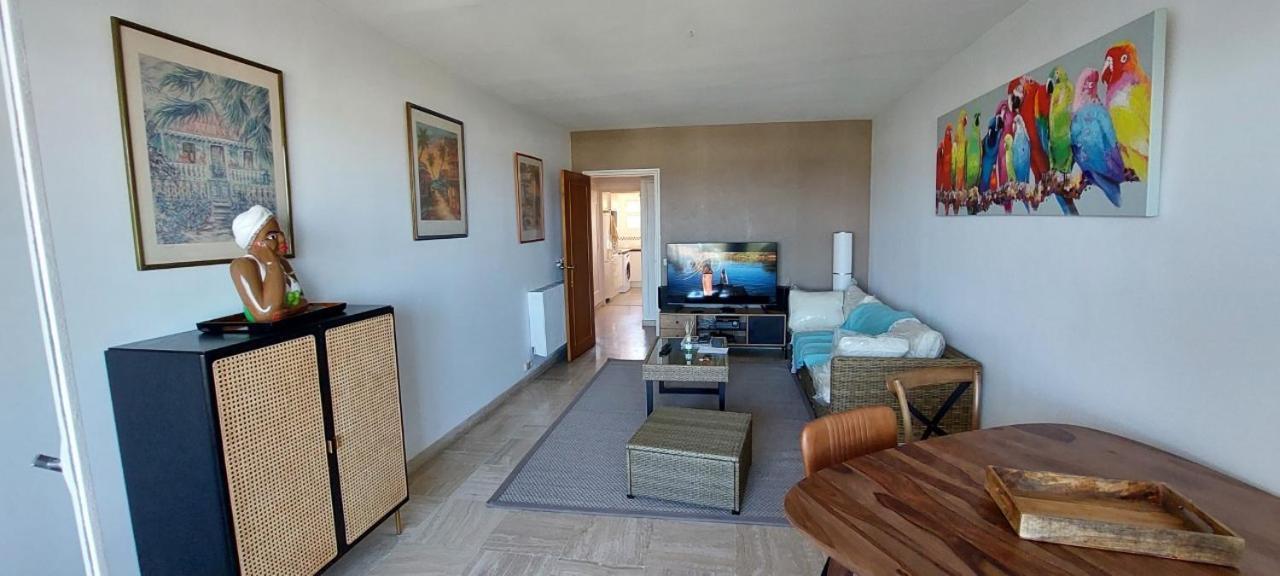 Bleuazur 2 Apartment Hyères Екстериор снимка